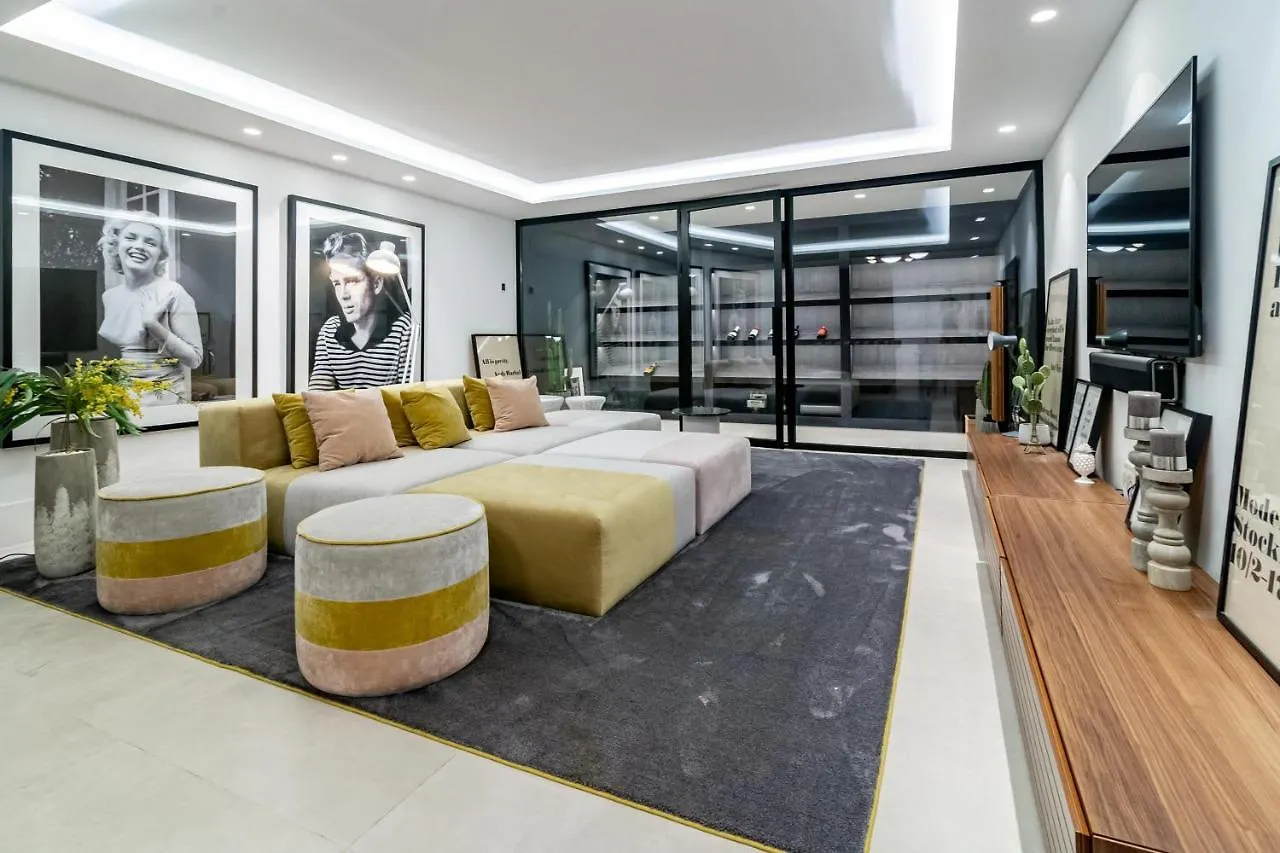 Villa Tuscany Marbella 0*,